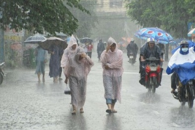 Xuất hiện áp thấp nhiệt đới trên biển Đông  