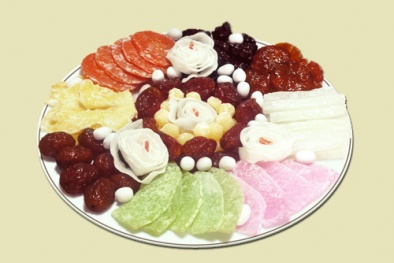 Bà nội trợ giỏi chỉ cách lựa chọn mứt an toàn 