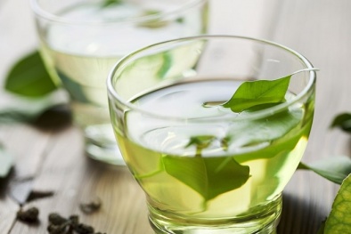 Lý do bạn nên uống trà xanh vào buổi sáng