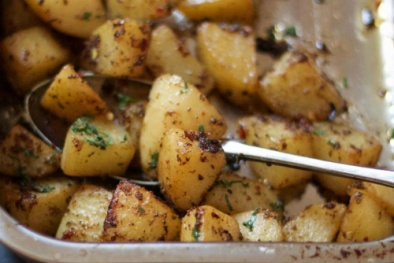 Quá nguy hiểm nếu ăn khoai tây nấu kỹ