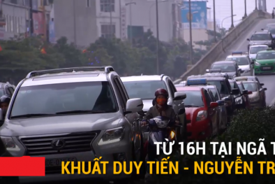 Hà Nội nhộn nhịp trở lại sau kỳ nghỉ Tết Nguyên Đán