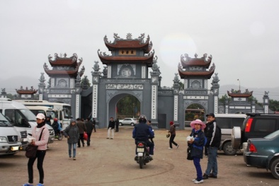 Không có chuyện 'chặt chém' tiền gửi xe khi vào chùa Trình-Yên Tử
