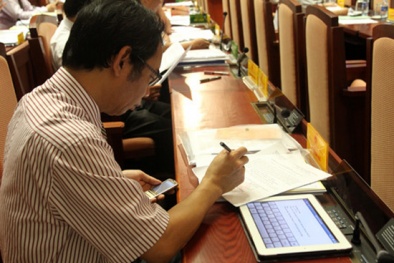 100% lãnh đạo Hà Nội sẽ dùng máy tính bảng xử lý, điều hành công việc