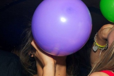 Đối diện với nguy cơ trầm cảm, ngộ độc, tử vong khi hít bóng cười