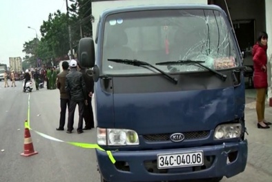 Tai nạn giao thông ngày 2/3: Xe tải mất lái tông 5 em học sinh