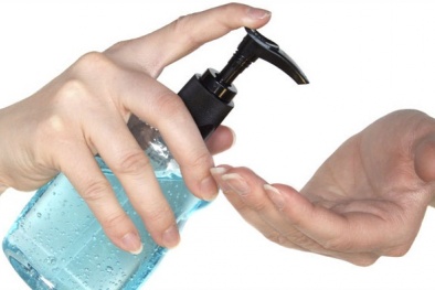 Những 'bí mật' kinh hoàng từ nước rửa tay khô