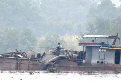 Mở đợt cao điểm tấn công trấn áp tội phạm khai thác cát trái phép