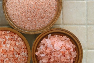 Người dân Hà Thành ‘sốt’ với muối hồng cổ đại 250 triệu năm