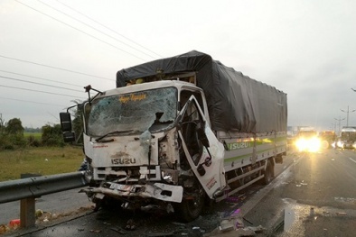 Tai nạn giao thông ngày 14/3: Phụ xe tử vong, 2 tài xế nguy kịch sau tai nạn