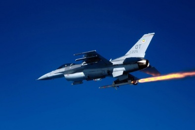 Tên lửa AIM-120: ‘Sát thủ diệt chim sắt’ kinh hoàng nhất của Mỹ