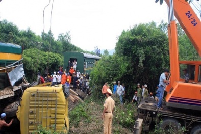 Tai nạn giao thông ngày 18/3: Chồng tử vong, vợ nguy kịch