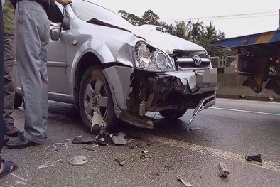 Tai nạn giao thông ngày 21/3: Con trai 3 tuổi tử vong, mẹ và con gái nguy kịch