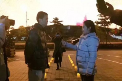 Cô gái thuê 900 taxi xếp hàng cầu hôn bạn trai