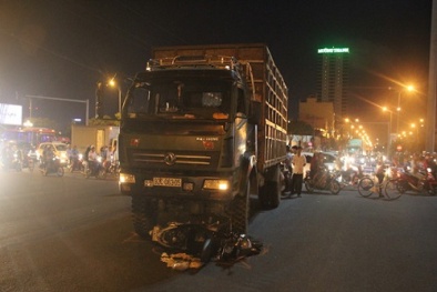 Tai nạn giao thông ngày 24/3: Ông bị xe tải cán tử vong khi chở cháu đi học về