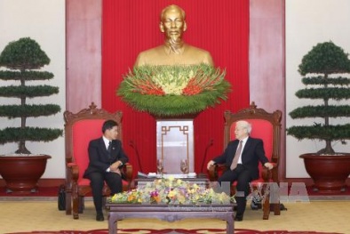 Tổng Bí thư Nguyễn Phú Trọng tiếp Bí thư - Đô trưởng Thủ đô Vientiane, Lào