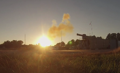 Pháo điện từ vừa được Mỹ khai hỏa có tốc độ 'khủng' đạt 9000km/h