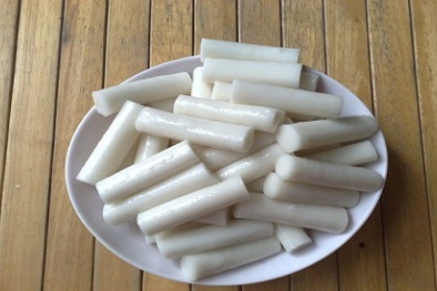 Công thức làm bánh gạo Hàn Quốc đơn giản tại nhà