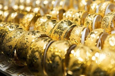 Giá vàng hôm nay 5/4 tiếp tục tăng mạnh