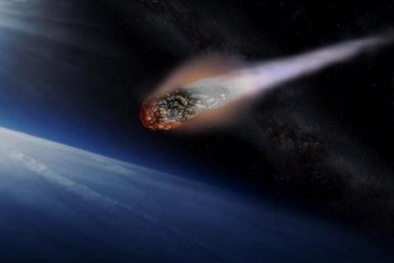 NASA phát hiện thiên thạch khổng lồ có thể đâm xuống Trái đất