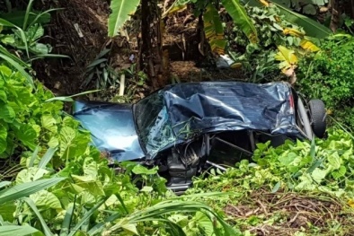 Xe chở lãnh đạo Tập đoàn Điện lực rơi xuống vực sâu