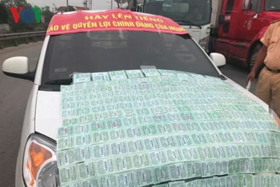 Hàng trăm người 'đội nắng' ký đơn phản đối thu phí BOT Bến Thủy