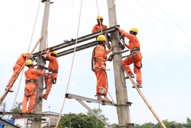 EVNNPC: Nỗ lực cấp điện an toàn, ổn định mùa nắng nóng