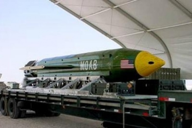 Bom GBU-43 của Mỹ tấn công IS có sức mạnh khủng khiếp