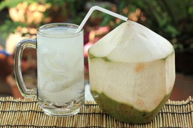 Khi uống nước dừa, nên biết những điều sau để không ảnh hưởng đến sức khỏe