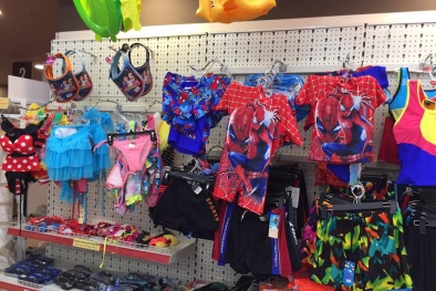 Đồ bơi hè 2017 dành cho chị em hút khách với nhiều mẫu mã, màu sắc