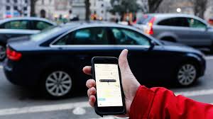 Hơn 20.000 người làm 'xe ôm' cho Uber tại Việt Nam