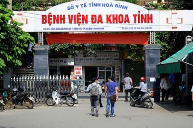 Từ vụ sốc phản vệ ở Hòa Bình, phanh phui nhiều sai phạm 