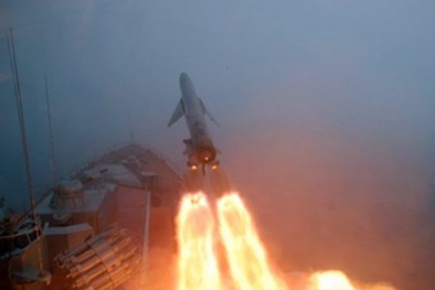 Tên lửa diệt hạm P-500 Nga- khí tài đáng sợ nhất của mọi tàu chiến
