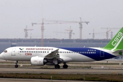Một 'đại gia' đặt mua liền lúc 30 máy bay chở khách 'made in China' đầu tiên của Trung Quốc