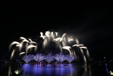 Những màn pháo hoa ảo diệu nhất sau 4 đêm DIFF 2017