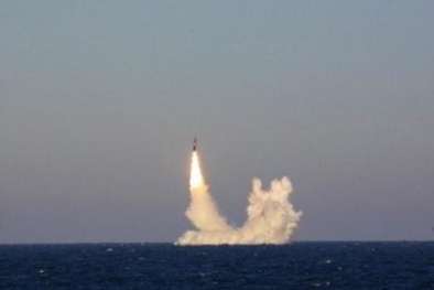 Tên lửa RSM-56 Bulava có thể xé tan mục tiêu nhanh gọn ở cự ly 8000km