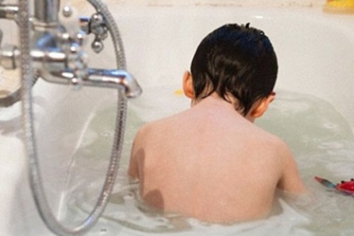 Trẻ tử vong vì chậu nước quanh nhà gia tăng, cha mẹ chớ lơ là