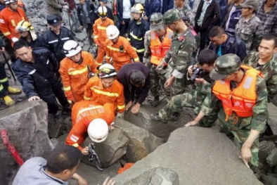 Tin mới nhất về vụ sạt lở núi ở Trung Quốc khiến hơn 100 người chết và mất tích