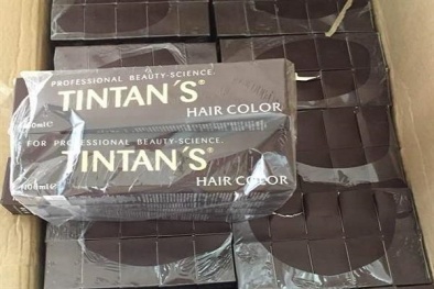 Bắt 1.000 tuýp thuốc nhuộm tóc hiệu TINTAN’S nhập lậu vào Việt Nam