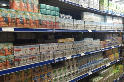 Sữa tươi pha thêm sữa bột vẫn ghi nhãn là... sữa tươi