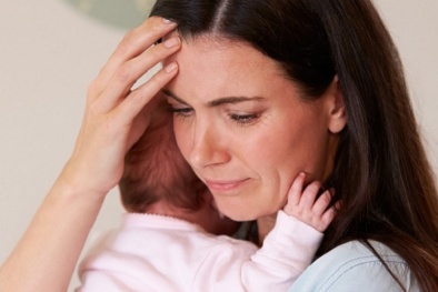 Chuyên gia cảnh báo trầm cảm sau sinh cực nguy hiểm nếu điều trị sai cách