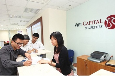 Chứng khoán Bản Việt chính thức lên sàn với giá 48.000 đồng/cổ phiếu