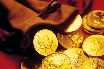 Giá vàng hôm nay ngày 10/7: Tiếp tục nằm đáy, liệu tuần mới có phục hồi?