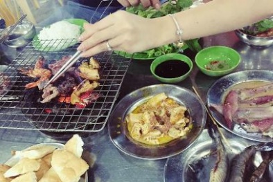 Cận cảnh kinh hoàng khi ăn 'đồ nướng' siêu rẻ