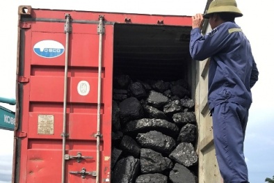Thành phố Uông Bí: Đóng than cục vào trong xe rơ móc, không qua mặt được công an
