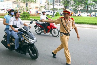Cục CSGT lên tiếng về thông tin từ 1/8, vượt đèn đỏ sẽ bị phạt tới 400.000đ