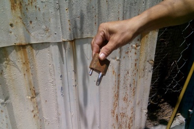 UBND phường 15, Q.Tân Bình vẫn im lặng về vụ việc cán bộ bẻ khóa, xông vào nhà dân bắt 9 con gà