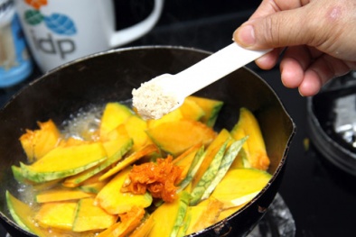 Bạn có đang chế biến muối kiểu này thì dừng ngay kẻo 'chết' cả nhà