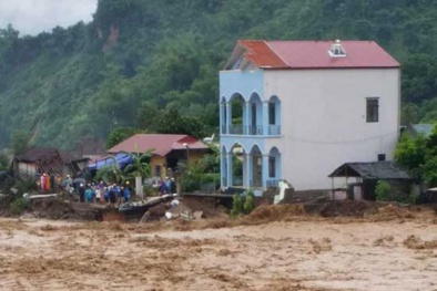 Kinh hoàng hình ảnh lũ quét, lũ ống càn quét ở Yên Bái, Sơn La khiến gần 20 chết và mất tích