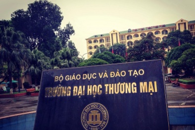 Thí sinh trúng tuyển Đại học Thương mại được nhập học đến khi nào và cần chuẩn bị những gì?