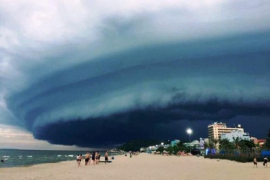 Đám mây đen khổng lồ kỳ lạ ở Thanh Hóa: Đài khí tượng thuỷ văn lên tiếng